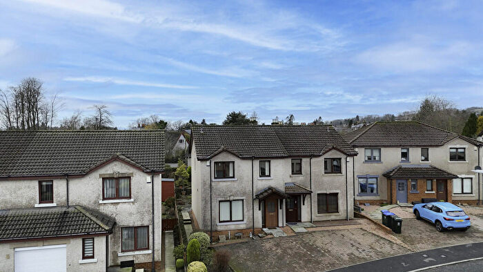 3 Bedroom Semi Detached House For Sale In Honeyberry Crescent, PH10