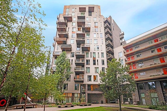 2 Bedroom Flat For Sale In Maud Street, London, E16