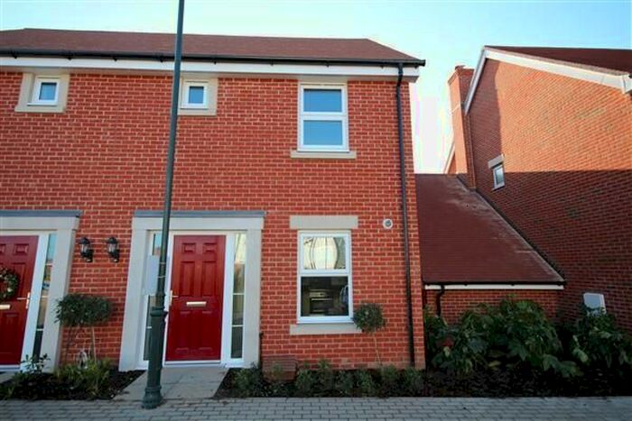 2 Bedroom Semi-Detached House To Rent In Langley Way, Kings Hill, West Malling, ME19