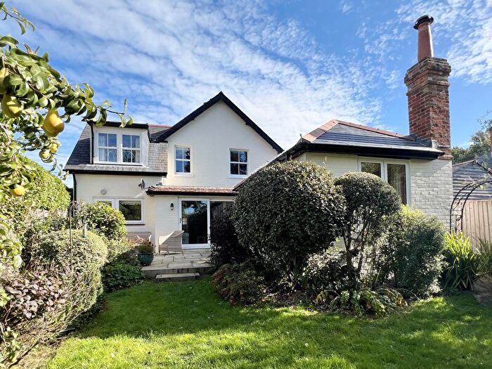 4 Bedroom Detached House For Sale In Swanmore, SO32