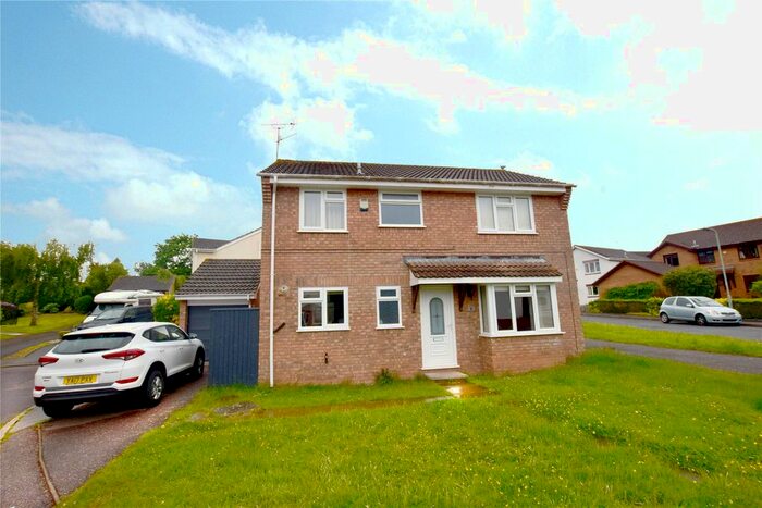 4 Bedroom Detached House To Rent In Westminster Close, Exmouth, EX8
