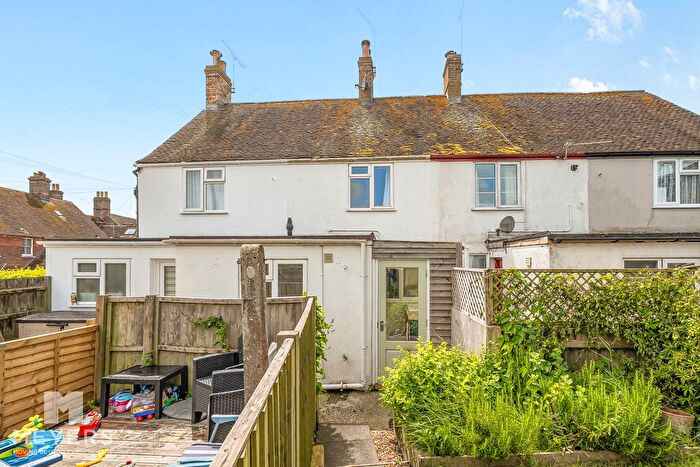 2 Bedroom Terraced House For Sale In New Street, Wareham, BH20