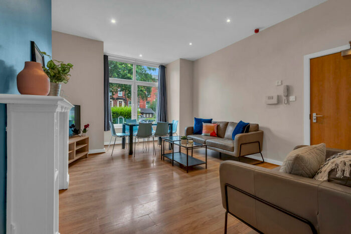 4 Bedroom House To Rent In Brudenell Road, Leeds, LS6