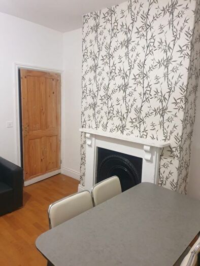 3 Bedroom Terraced House To Rent In Harefield Road, Coventry, CV2