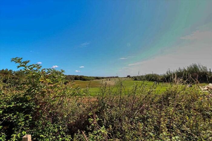 2 Bedroom Bungalow For Sale In The Close, Jaywick, CO15