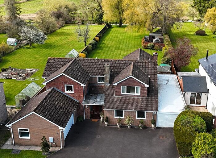 5 Bedroom Detached House For Sale In Riverside Close, Laverstock, Salisbury, Wiltshire, SP1