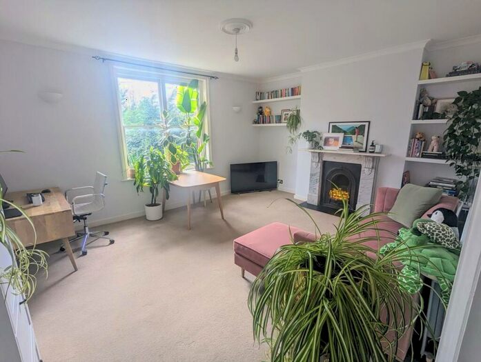 1 Bedroom Flat To Rent In Dulwich Road, Herne Hill, London, SE24