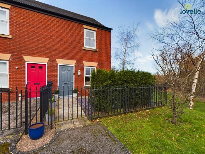 2 Bedroom Semi-Detached House To Rent In Lime Walk, Market Rasen, LN8