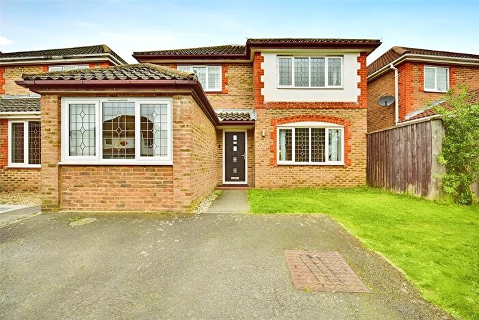 4 Bedroom Detached House For Sale In Galena Close, Sittingbourne, Kent, ME10