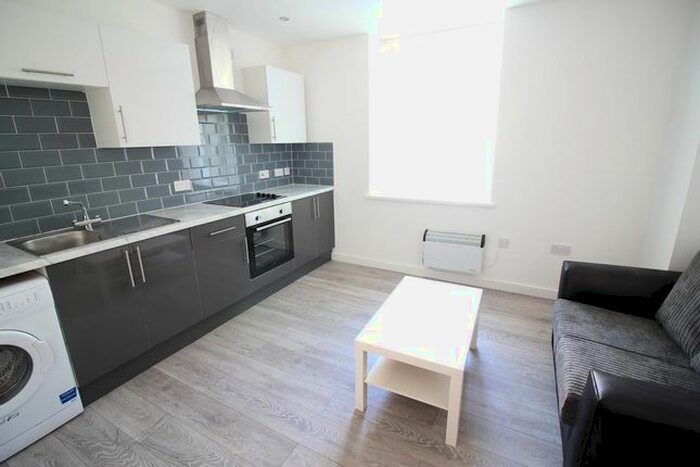 1 Bedroom Flat To Rent In Cathays Terrace, Cathays, Cardiff CF24