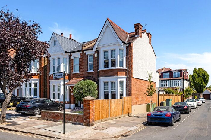 4 Bedroom Semi-Detached House For Sale In Montague Road, Ealing, London, W13