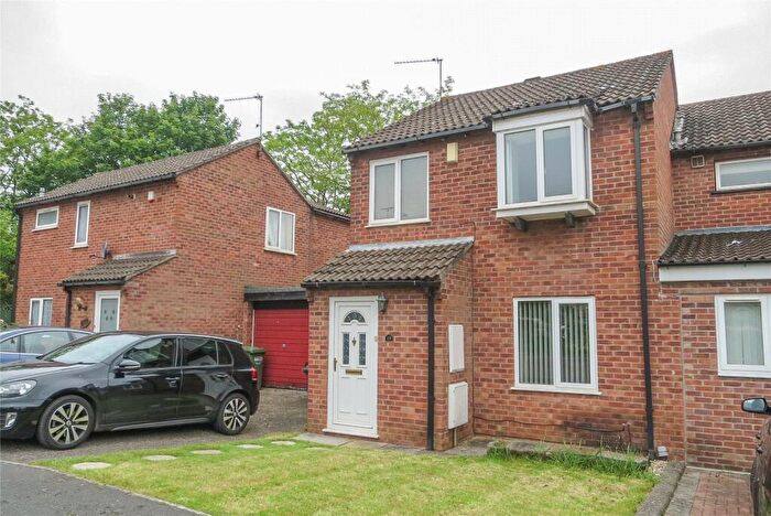 3 Bedroom Semi Detached House To Rent In Lancaster Close, Stoke Gifford, Bristol, BS34