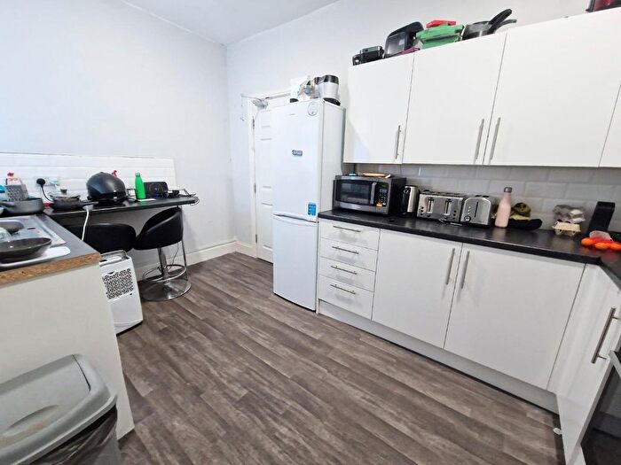 1 Bedroom Property To Rent In Windy Nook, Gateahead, NE9