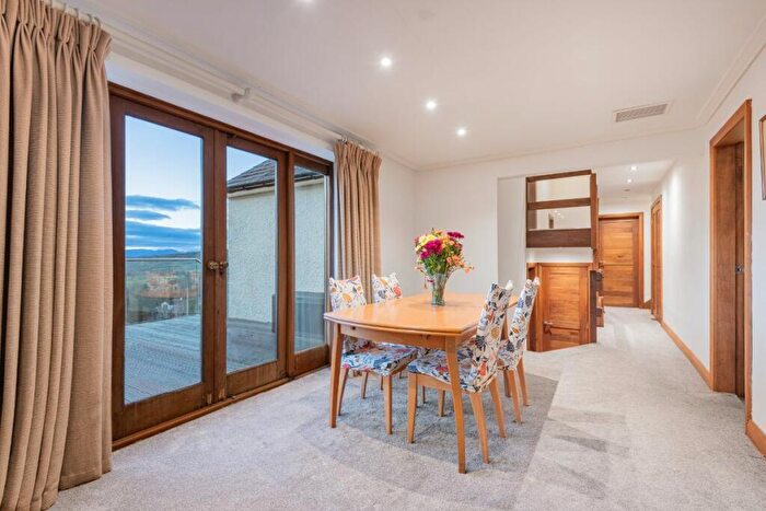 5 Bedroom Detached House For Sale In Gatehouse, Brigsteer, Kendal, LA8