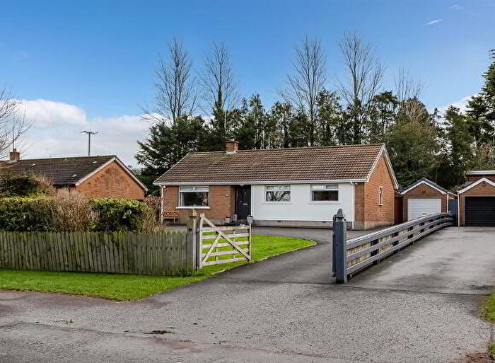 4 Bedroom Detached Bungalows For Sale In Ballynahinch Road, Saintfield, BT24