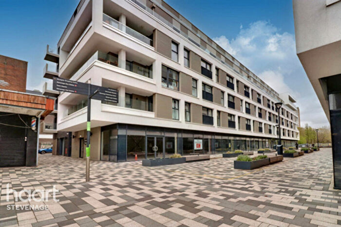 1 Bedroom Apartment For Sale In Park Place, Stevenage, SG1