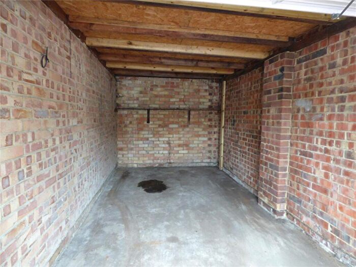 House To Rent In Durrington Gardens, The Causeway, Goring-by-Sea, BN12