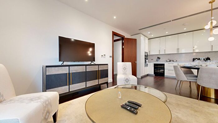 3 Bedroom Flat To Rent In Charles Clowes Walk, Nine Elms, SW11
