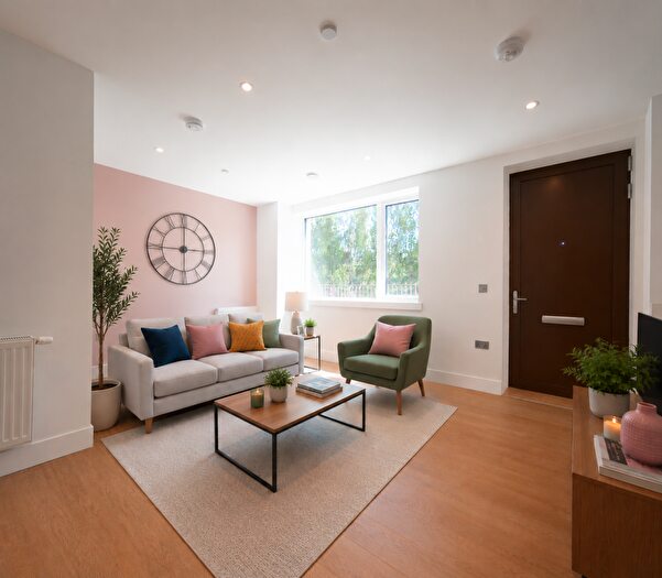 2 Bedroom Duplex For Sale In Makers Yard, Canning Town, Newham, London, E16