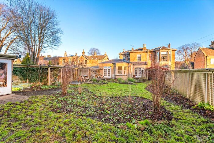 3 Bedroom Apartment For Sale In Greenhill Gardens, Edinburgh, EH10