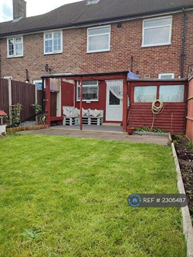 3 Bedroom Terraced House To Rent In Woodbank Road, Bromley, BR1