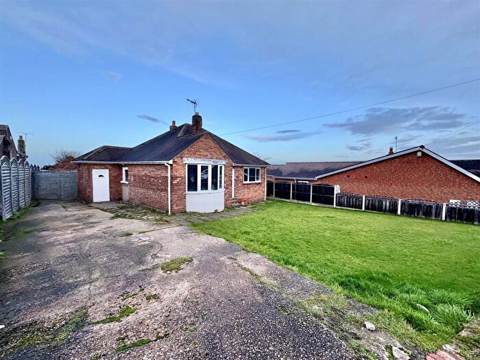 2 Bedroom Detached Bungalow For Sale In Bourne Walk, Staincross, Barnsley, S75