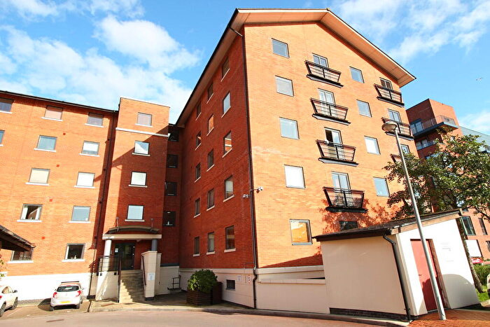 1 Bedroom Apartment To Rent In Henke Court, Cardiff Bay, CF10