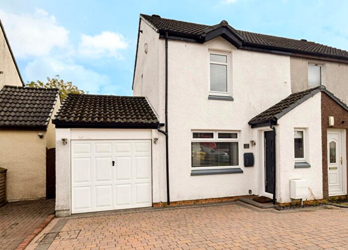 3 Bedroom Semi-Detached House For Sale In Dove Place, East Kilbride, Glasgow, G75