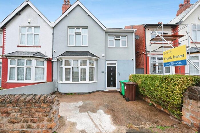 3 Bedroom Semi Detached House For Sale In Austen Avenue, Nottingham, Nottinghamshire, NG7