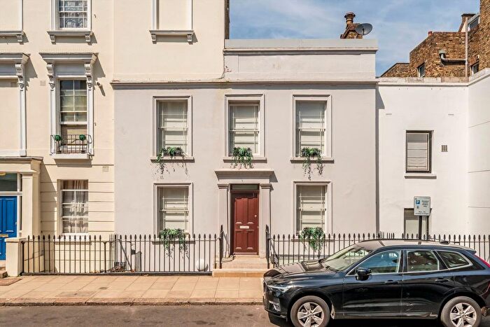 2 Bedroom Terraced House For Sale In Clarendon Street, Pimlico, SW1V