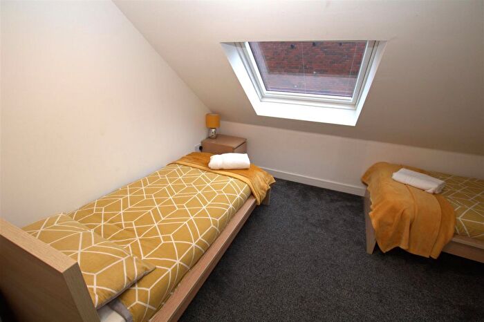 4 Bedroom Terraced House To Rent In Stone Row, Skinningrove, TS13