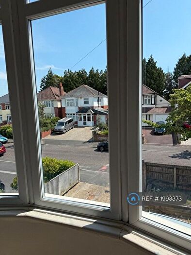 2 Bedroom Flat To Rent In Southbourne, Bournemouth, BH7