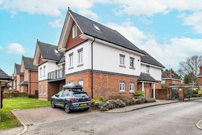 2 Bedroom Apartment To Rent In Magnolia Drive, Banstead, SM7