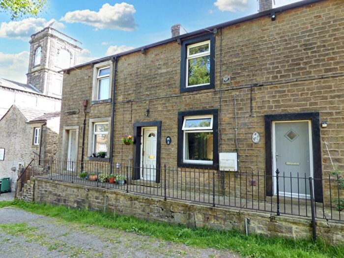 2 Bedroom Terraced House For Sale In Thompsons Terrace, Carleton, Skipton, BD23