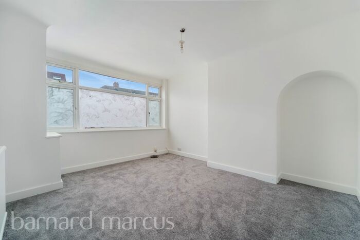 3 Bedroom Semi-Detached House To Rent In Shelson Avenue, Feltham, TW13