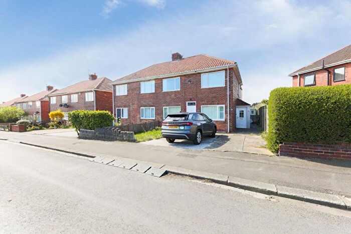 2 Bedroom Flat For Sale In Sydney Grove, Wallsend, NE28