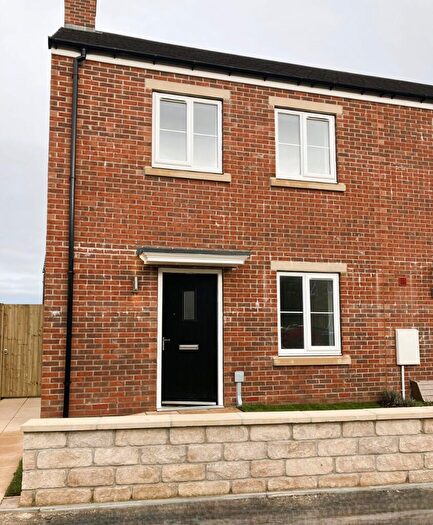 2 Bedroom Terraced House To Rent In Percy Way, HG3