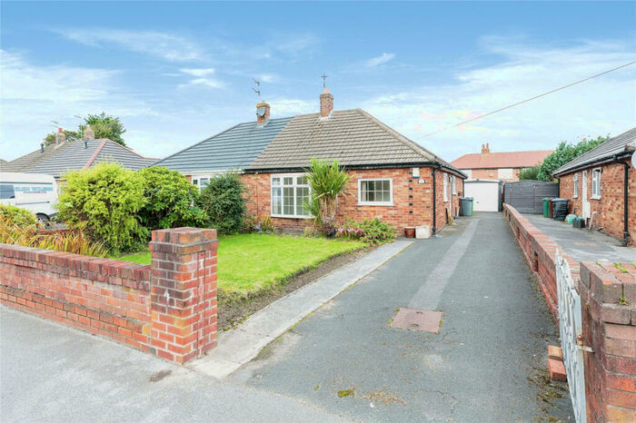 2 Bedroom Semi-Detached Bungalow To Rent In Singleton Avenue, Lytham St.Annes, FY8