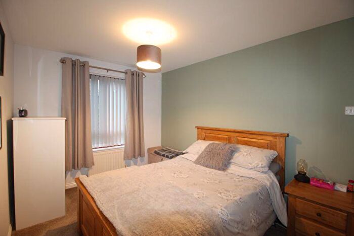 2 Bedroom Flat For Sale In Colville Gardens, Alloa, FK10