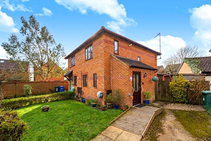 2 Bedroom Semi-Detached House For Sale In Mill Close, Deddington, Banbury, Oxfordshire, OX15