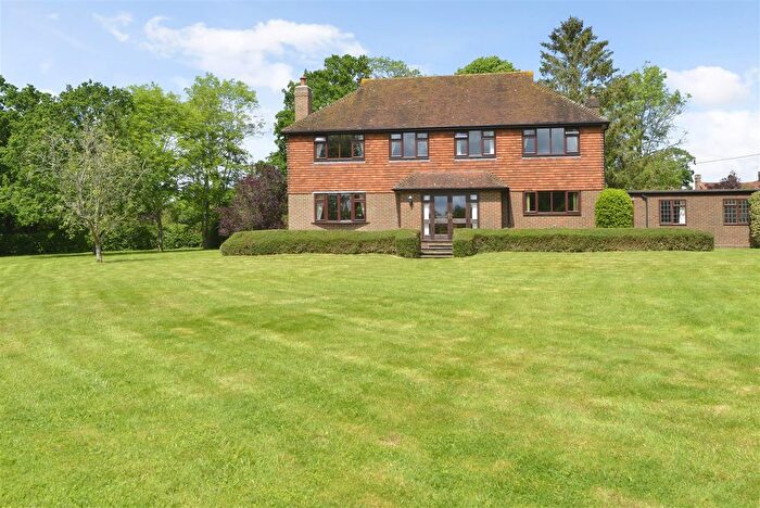 4 Bedroom Detached House To Rent In Station Road, Loxwood, Billingshurst, RH14
