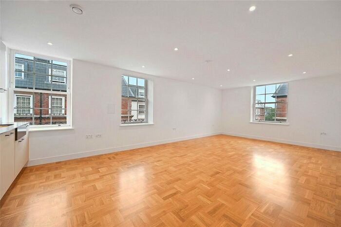2 Bedroom Flat To Rent In Dorigen Court, Lisgar Terrace, West Kensington, London, W14