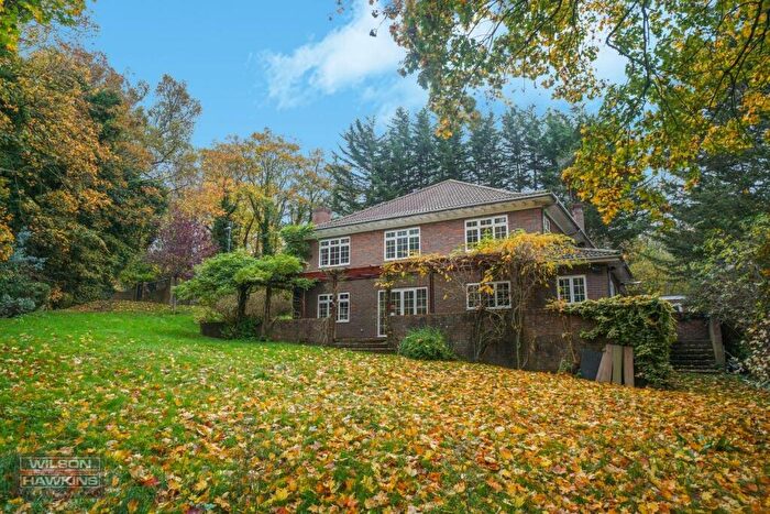 5 Bedroom Detached House For Sale In Mount Park Road, Harrow, HA1