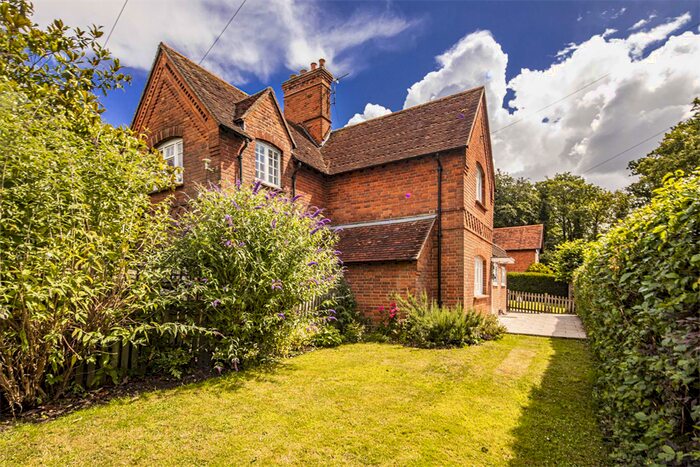 2 Bedroom Semi-Detached House To Rent In Homestead Cottage, Yattendon, RG18