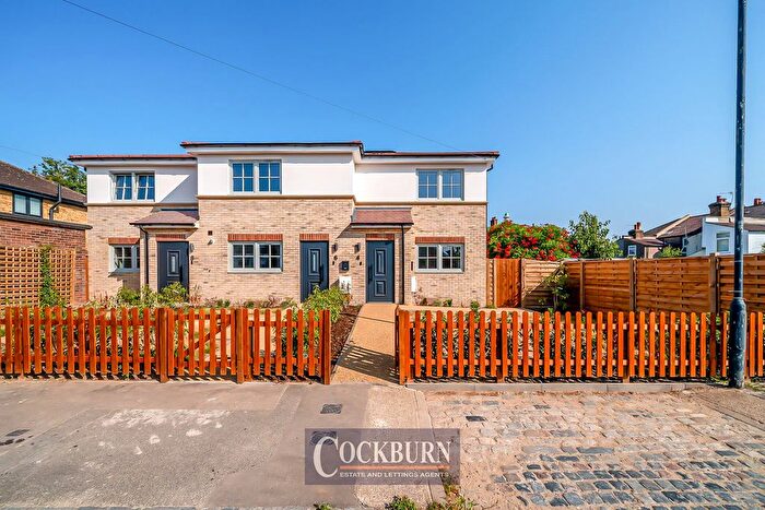 3 Bedroom End Terrace House For Sale In Eltham, SE9