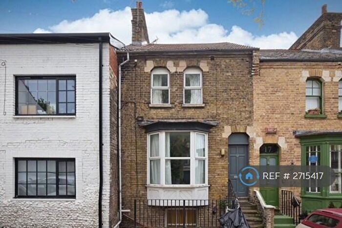 1 Bedroom Flat To Rent In Hibernia Street, Ramsgate, CT11