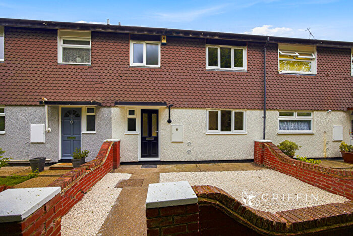 3 Bedroom Terraced House For Sale In Longmead, Pitsea, Basildon, SS13