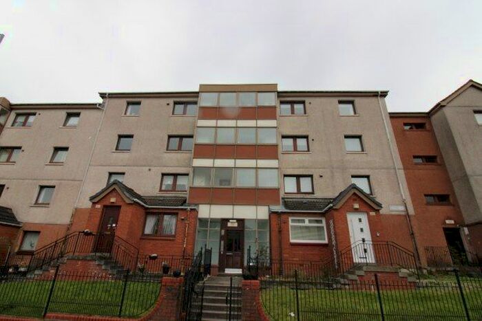 2 Bedroom Flat To Rent In Dougrie Road, Glasgow, G45