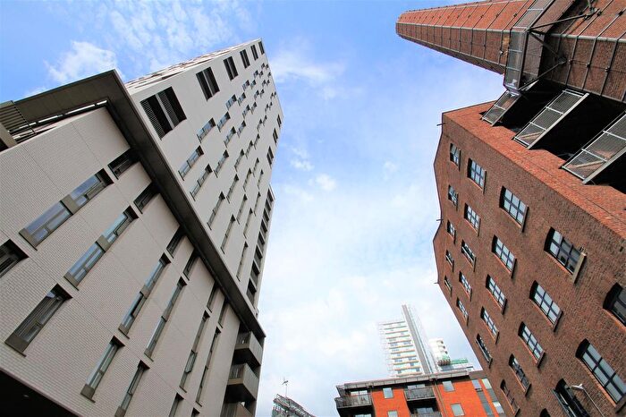 3 Bedroom Flat To Rent In The Assembly, One Cambridge Street, M1