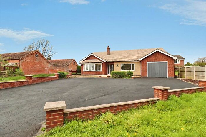 4 Bedroom Detached Bungalow For Sale In Lissington Road, Wickenby, Lincoln, LN3